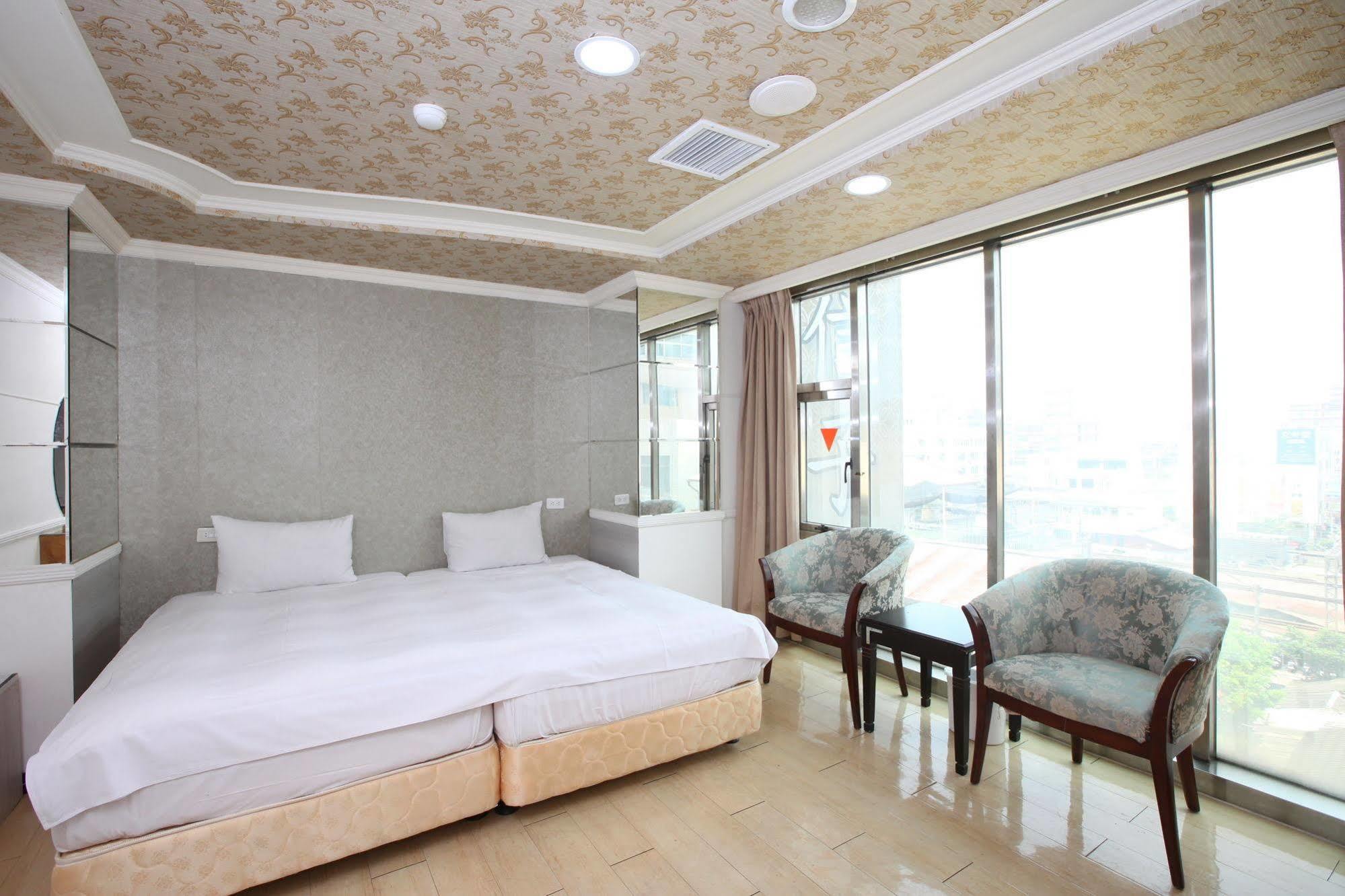 享平方文旅 Hotel Douliu Exterior foto