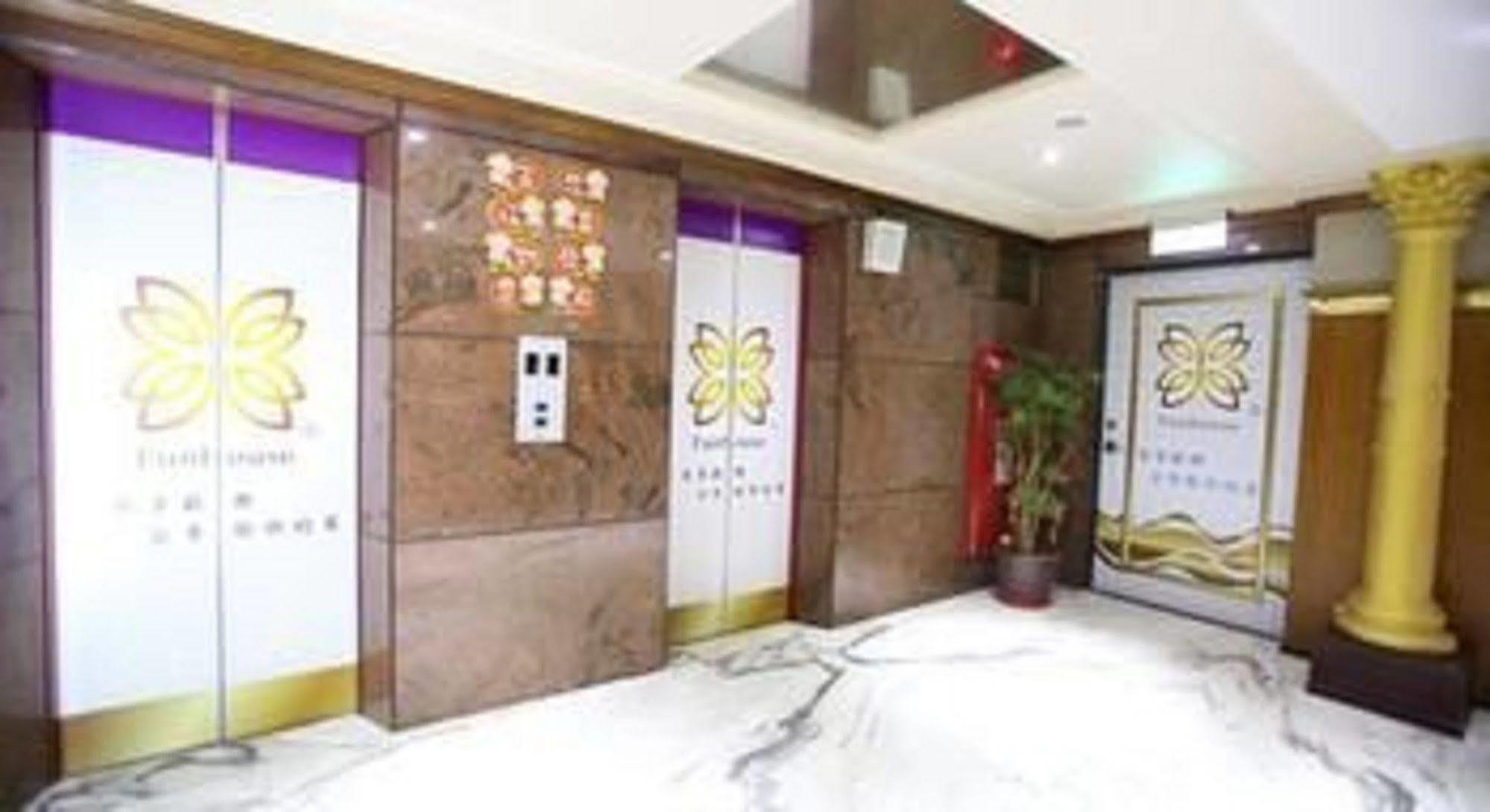 享平方文旅 Hotel Douliu Exterior foto